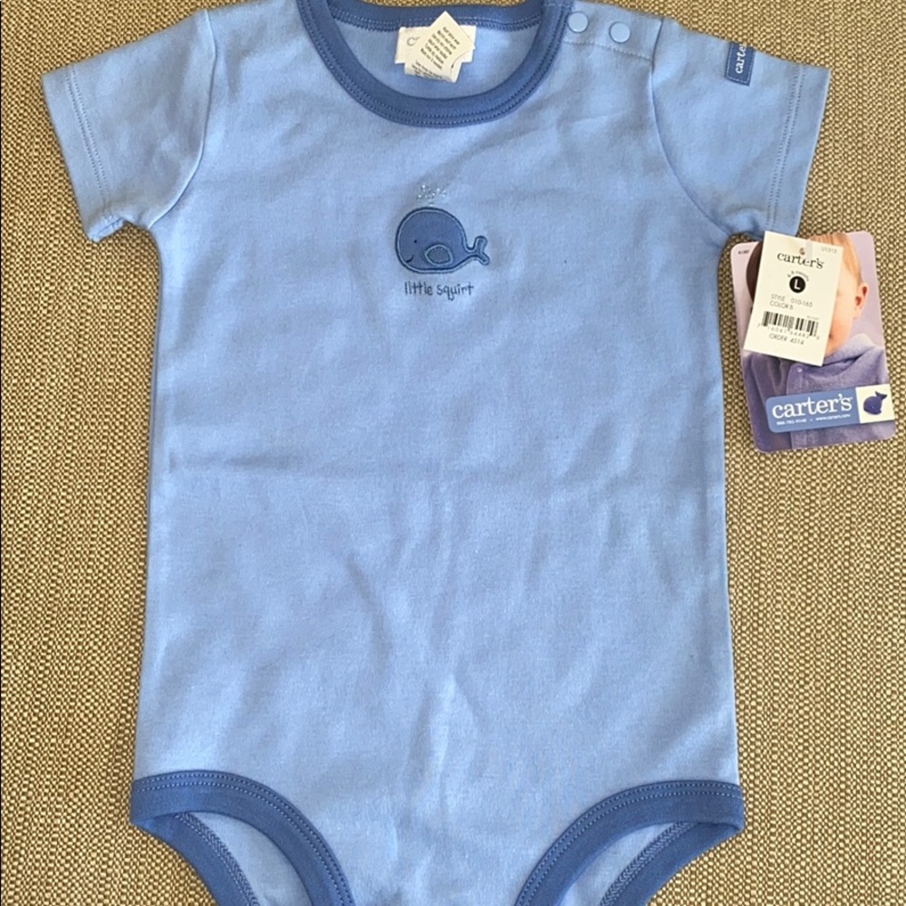 Carter’s onesie. 100% cotton. Size 6-9 mon…
